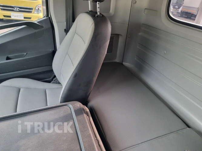 현대 올뉴마이티 3.5톤 광폭 카고 슈퍼캡 11