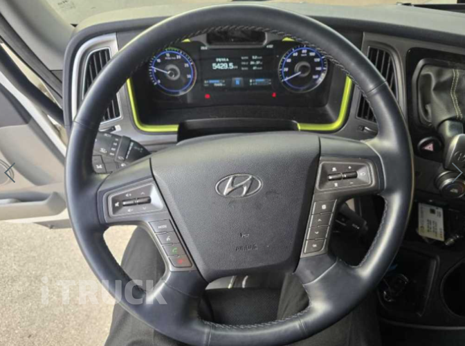 현대 파비스 단바리 윙바디 5톤 오토 11