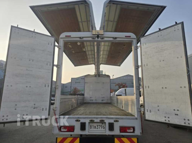 현대 파비스 단바리 윙바디 5톤 오토 6