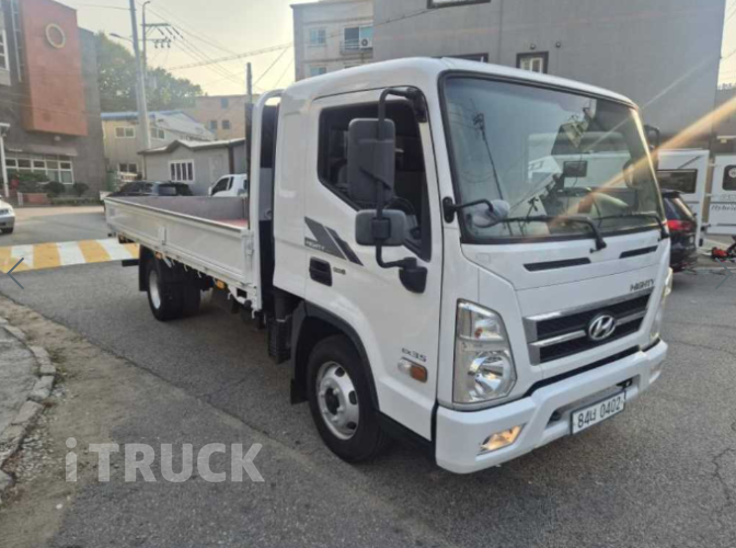 현대 올뉴마이티 3.5톤 카고 슈퍼캡 4