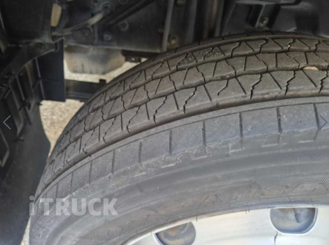 현대 올뉴마이티 3.5톤 카고 슈퍼캡 14