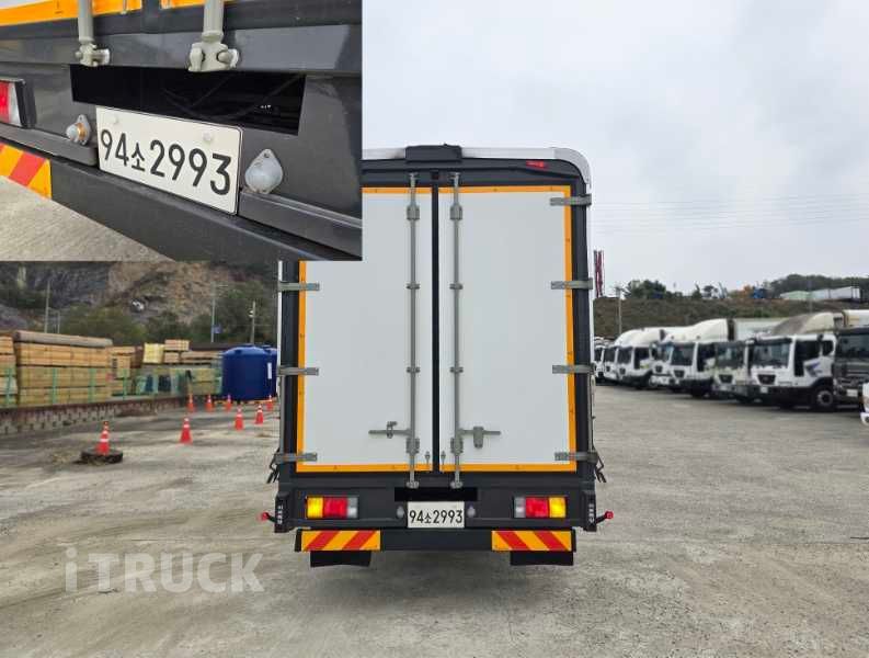 현대 메가트럭 300 단바리 윙바디 4.5톤 수동 5