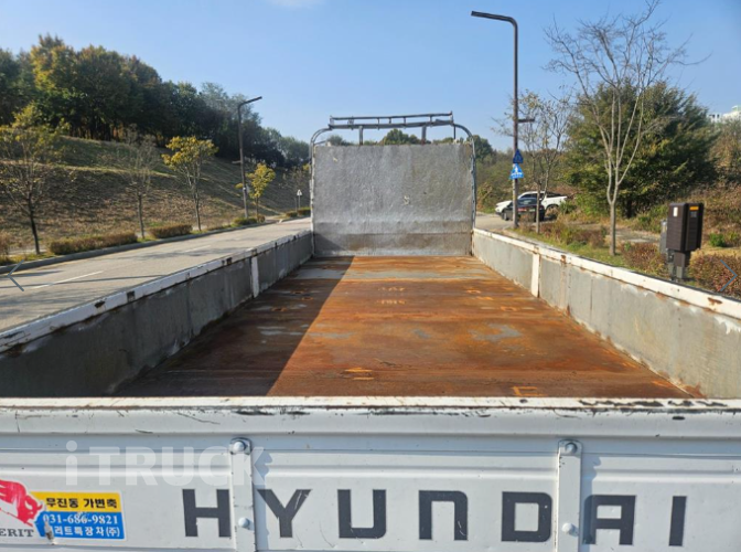 현대 메가트럭 280 후축 카고 5톤 수동 6