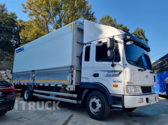 현대 메가트럭 280 단바리 윙바디 5톤 수동 1