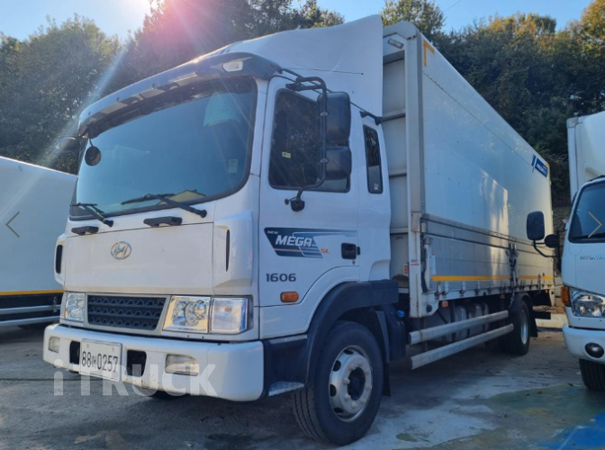 현대 메가트럭 280 단바리 윙바디 5톤 수동 0