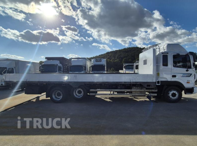 현대 메가트럭 280 앞축 카고 5톤 수동 4