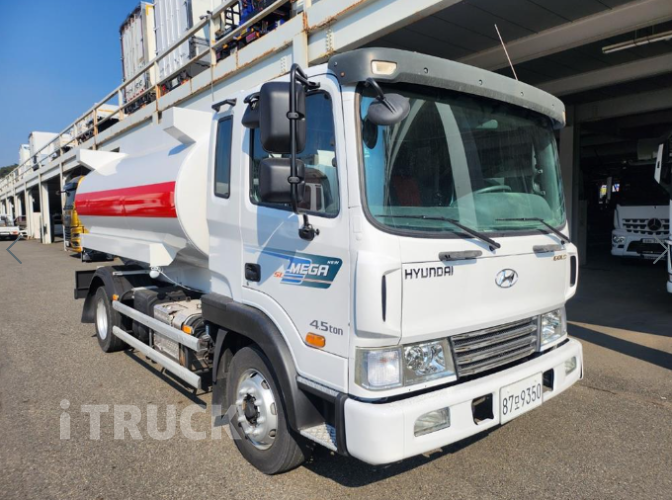 현대 탱크로리 메가트럭 10,000L 수동 1
