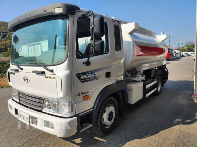 현대 탱크로리 메가트럭 10,000L 수동 0