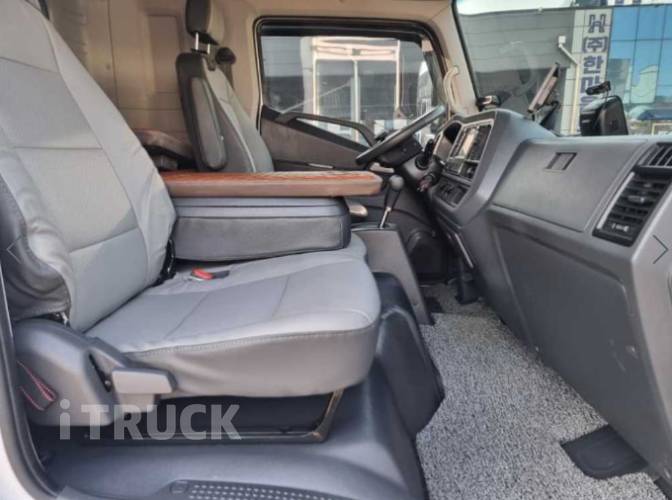 현대 올뉴마이티 3.5톤 카고 슈퍼캡 8