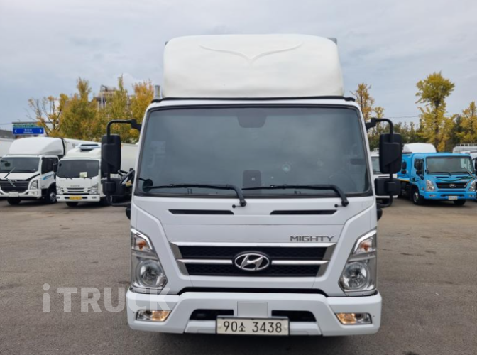 현대 메가트럭 3.5톤 익스하이탑 슈퍼캡 1
