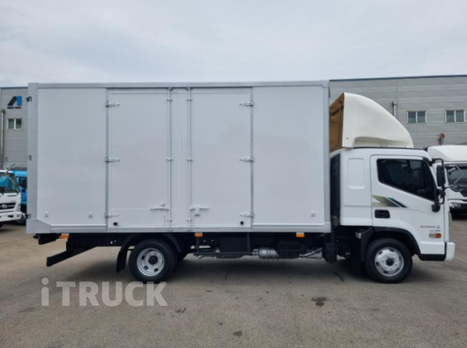 현대 메가트럭 3.5톤 익스하이탑 슈퍼캡 3