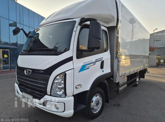 타타대우 더쎈 3.5톤 광폭 윙바디 슬리퍼캡(더블캡, 크루캡)