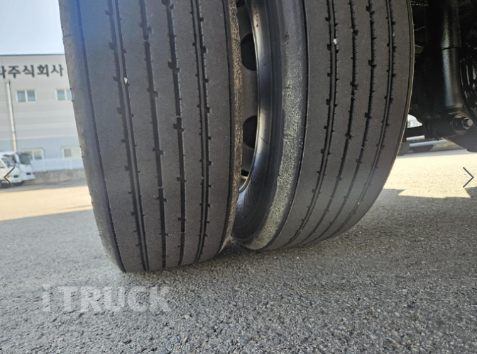 현대 메가트럭 280 단바리 익스하이탑 5톤 수동 19