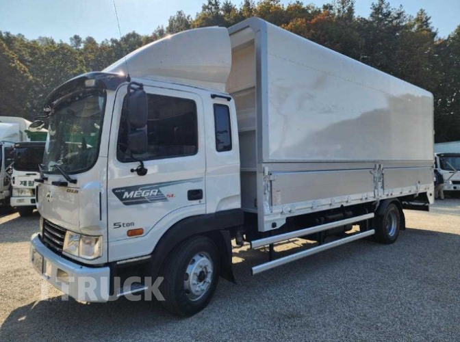 현대 메가트럭 260 단바리 윙바디 5톤 수동