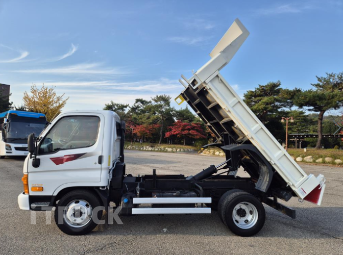 현대 마이티큐티 화물덤프 2.5톤 8