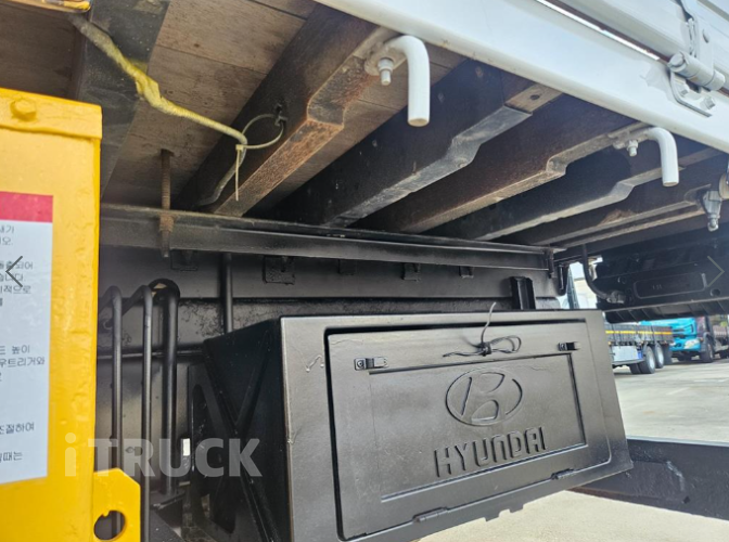 현대 카고크레인 수산중공업 메가트럭 5톤 10