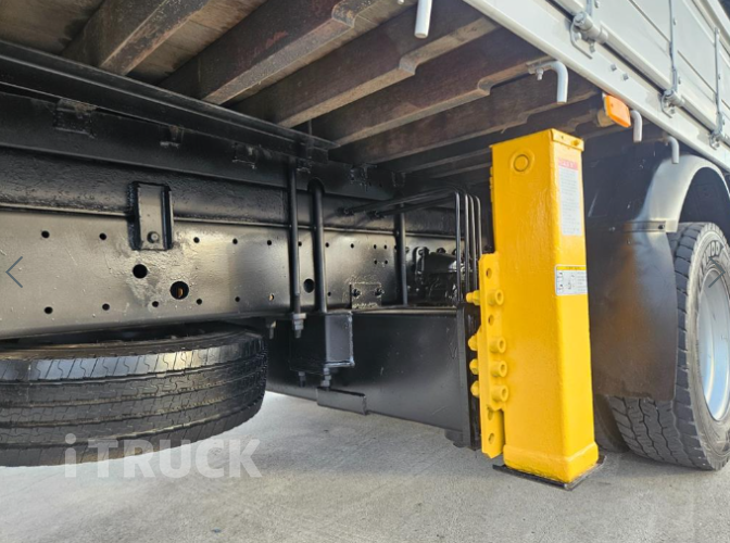 현대 카고크레인 수산중공업 메가트럭 5톤 9