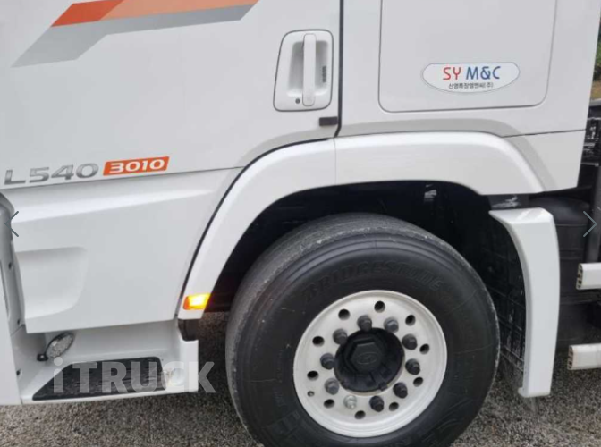 현대 엑시언트 암롤 540 25톤 오토 앞축 11