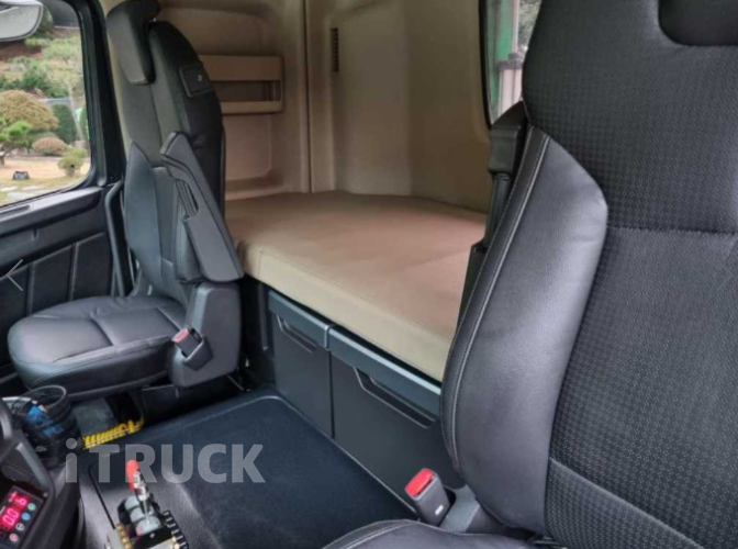 현대 엑시언트 암롤 540 25톤 오토 앞축 13