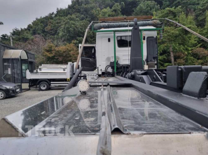 현대 엑시언트 암롤 540 25톤 오토 앞축 9