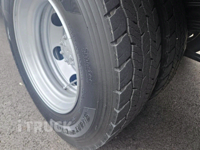 이스즈 엘프 3.5톤 광폭 냉동탑 조르다 15