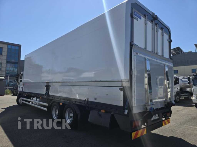 현대 메가트럭 280 후축 윙바디 5톤 수동 4