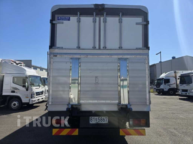 현대 메가트럭 280 후축 윙바디 5톤 수동 3