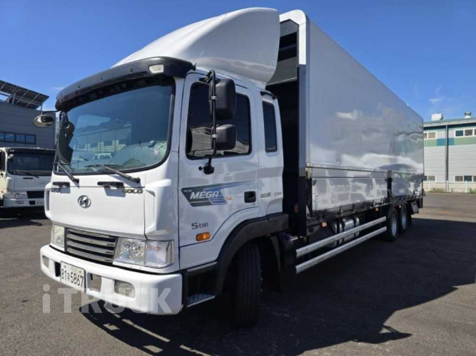 현대 메가트럭 280 후축 윙바디 5톤 수동 0