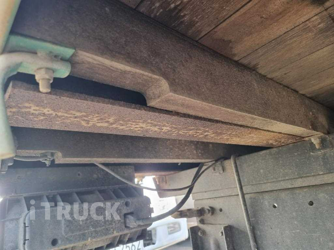 현대 메가트럭 270 단바리 카고 4.5톤 수동 3