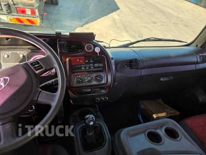 현대 메가트럭 280 후축 카고 4.5톤 수동 8