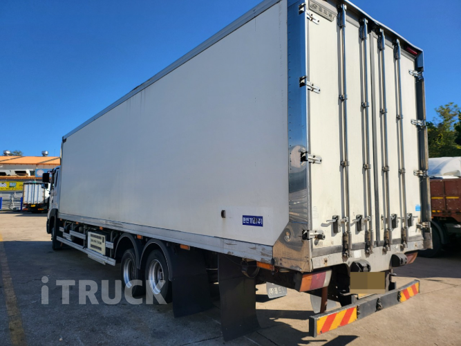 현대 메가트럭 와이드캡 300 후축 냉동탑 7.5톤 수동 5