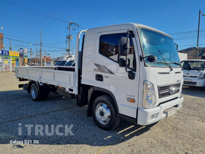 현대 올뉴마이티 2.5톤 카고 슈퍼캡 초장축 3