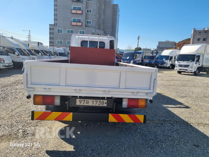 현대 올뉴마이티 2.5톤 카고 슈퍼캡 초장축 4