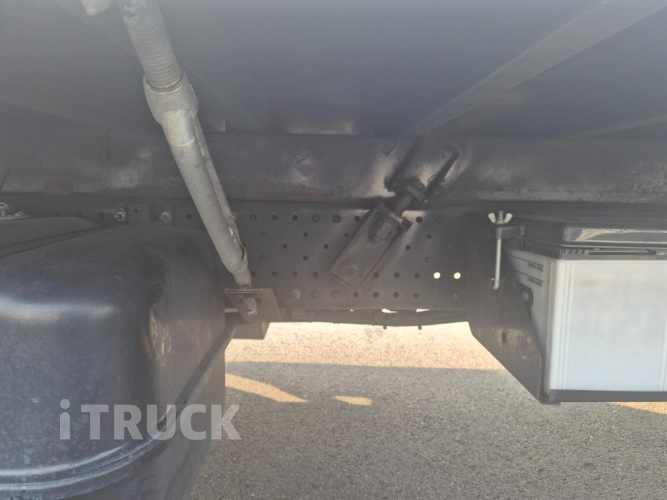 이스즈 엘프 3.5톤 냉동탑 10