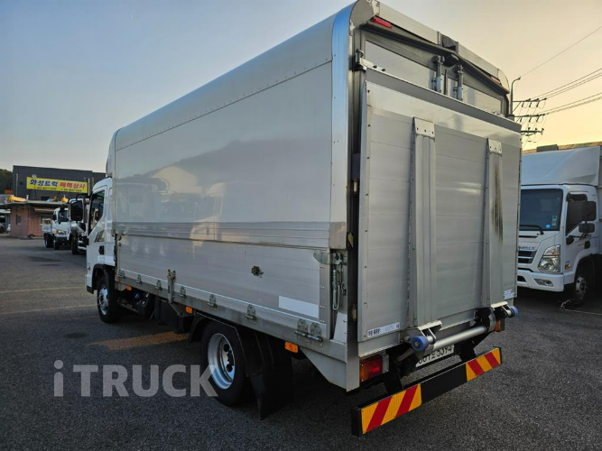 현대 올뉴마이티 2.5톤 윙바디 슈퍼캡 5