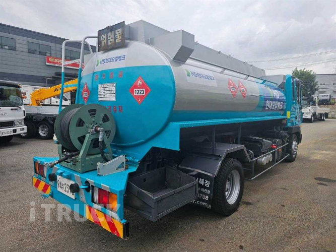 현대 탱크로리 메가트럭 알탱크 9,875L 수동 1