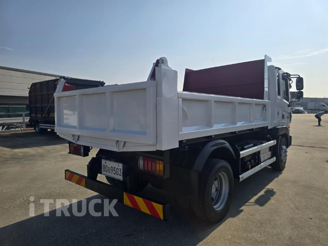 현대 메가트럭 화물덤프 5톤 5