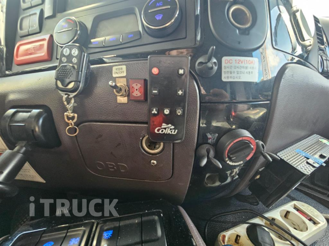 타타대우 프리마 280 후축 윙바디 8.5톤 오토 12