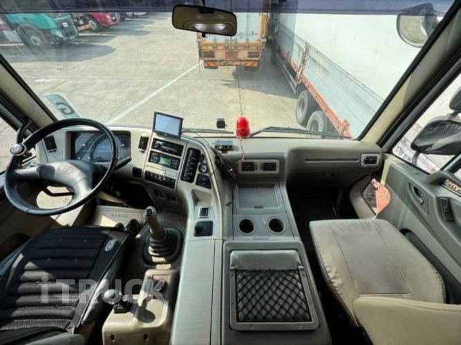 타타대우 노부스 280 후축 윙바디 4.5톤 수동 4