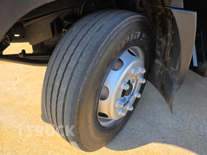 현대 메가트럭 280 단바리 카고 4.5톤 수동 18