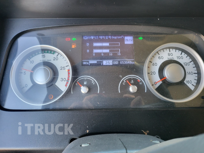 현대 메가트럭 와이드캡 300 후축 냉동탑 7.5톤 수동 9