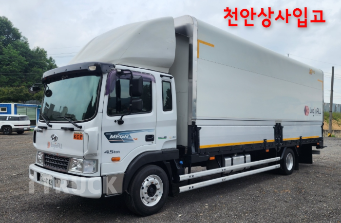 현대 메가트럭 280 단바리 윙바디 4.5톤 수동