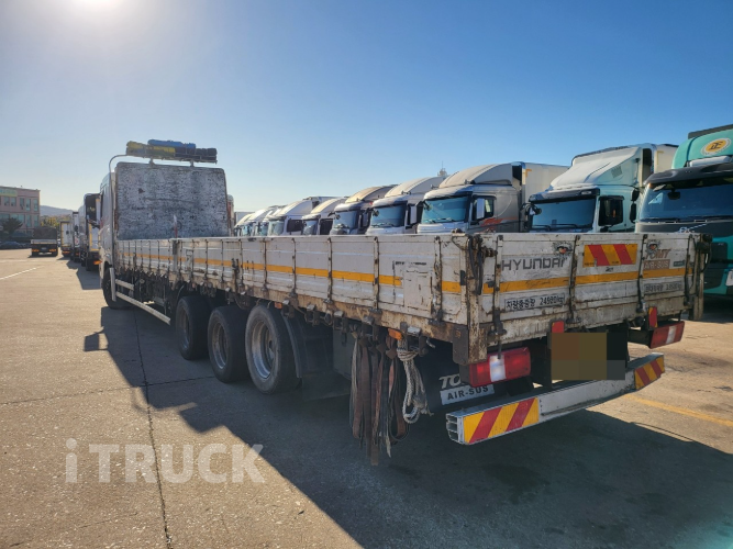 현대 엑시언트 프로 350 후축 카고 13.5톤 수동 2