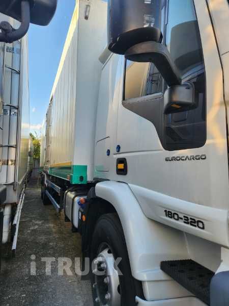 이베코 유로카고 320 후축 컨테이너탑 8.5톤 오토 2