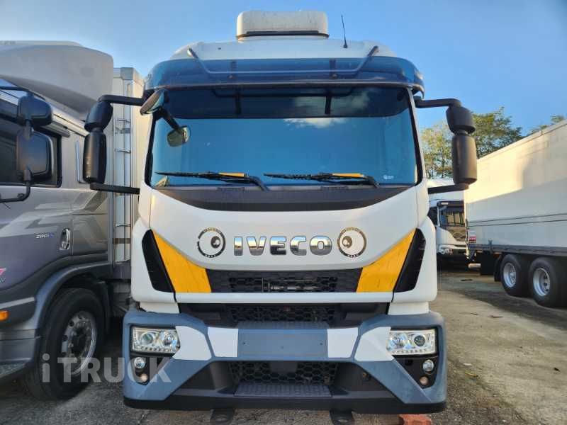 이베코 유로카고 320 후축 컨테이너탑 8.5톤 오토 1