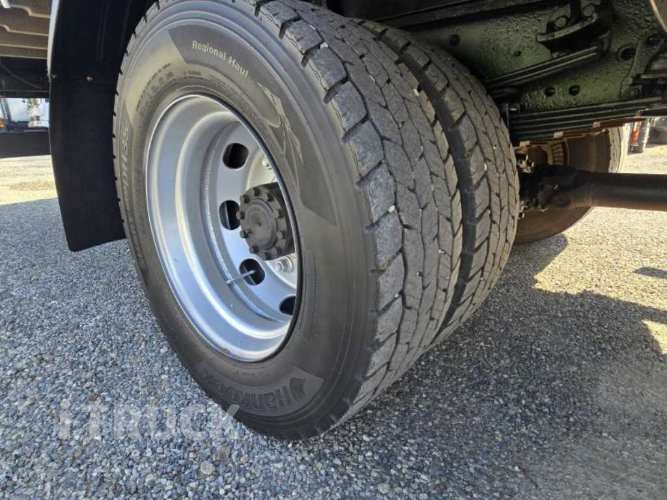 현대 메가트럭 235 단바리 카고 5톤 수동 10