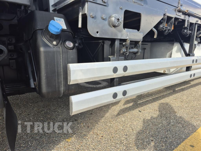 현대 메가트럭 280 후축 카고 4.5톤 수동 14