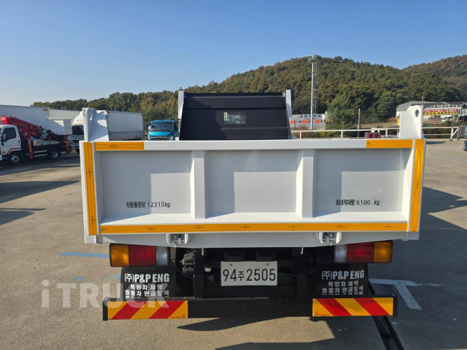 현대 메가트럭 화물덤프 5톤 12