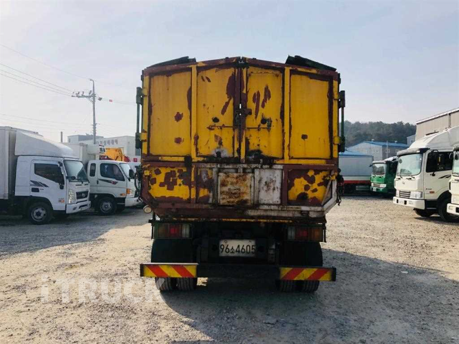 현대 메가트럭 진개덤프 270 5톤 수동 단바리 4