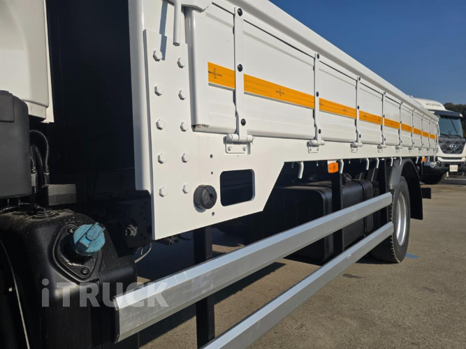 현대 메가트럭 280 단바리 카고 5톤 수동 8